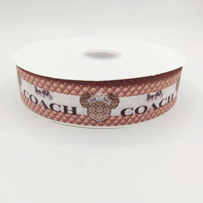 Minnie coach